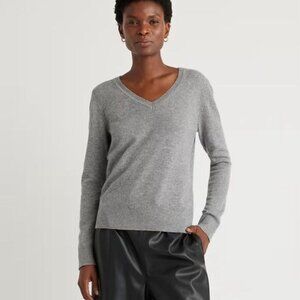 Quince Mongolian Grey Cashmere V Neck Sweater Womens S